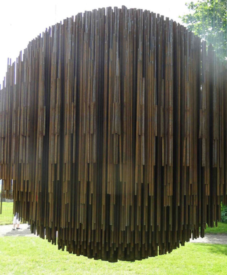 Sculpture - Etienne Krahenbuhl